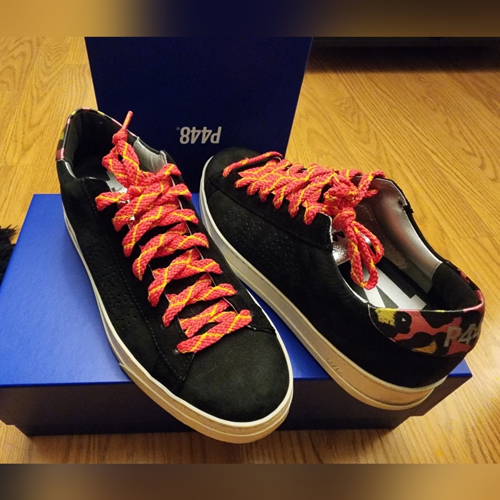 P448 Black and Pink Sneakers Minimalist Design